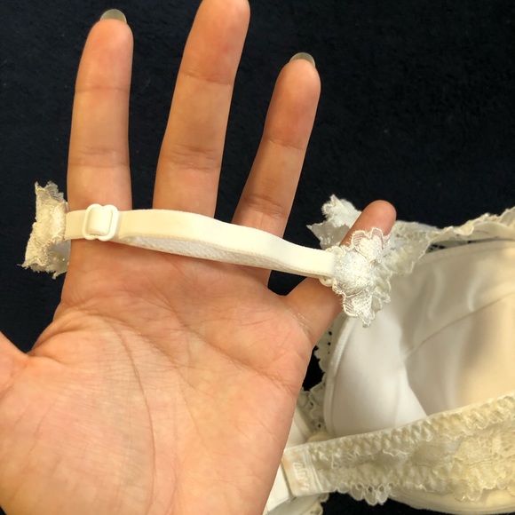 White LaSenza bra - 34B - worn once - Picture 3 of 4